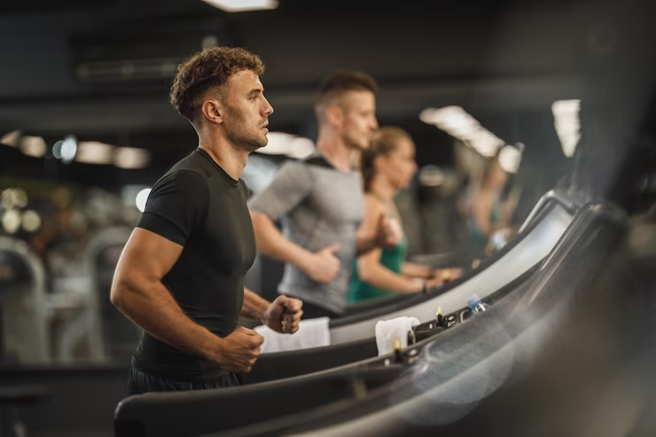 Features To Look For When Buying A Commercial Treadmill for Gym